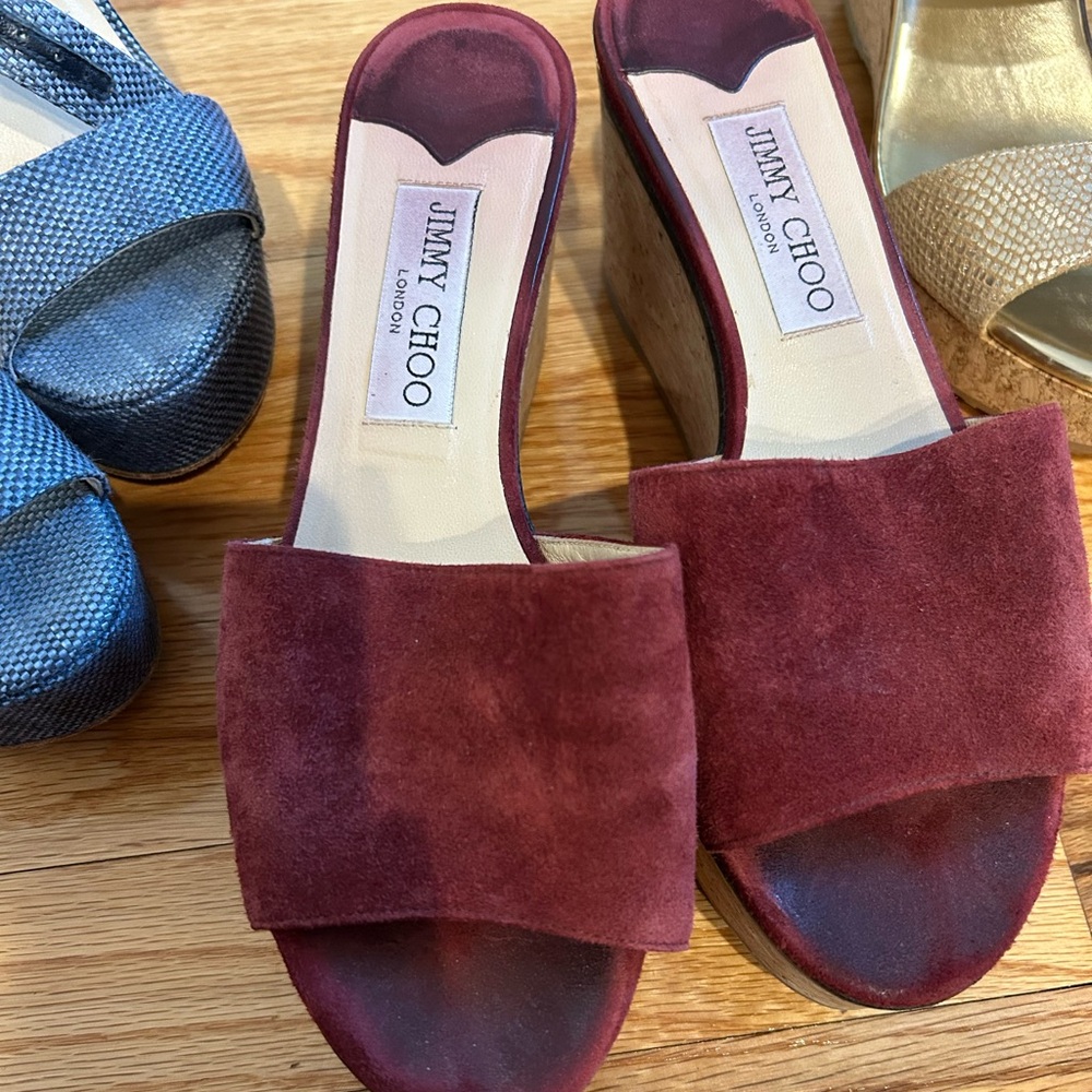 Jimmy Choo sandals maroon in color size 37.5